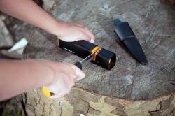 Fiskars XSharp Balta ve Bıçak Bileyici 120740 - 2