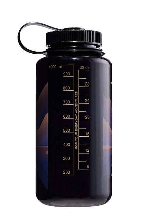 Nalgene 32oz WM Odyssey Grey with Moonset, Sustain 682023-0217 - 3